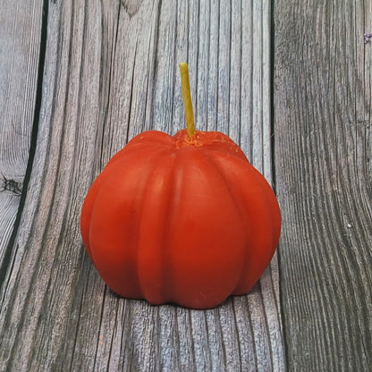 Beeswax Pumpkin Candles - Erikas Crafts