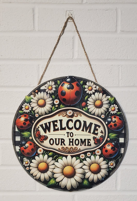 Daisies and Lady Bugs Round Hanging Door Sign