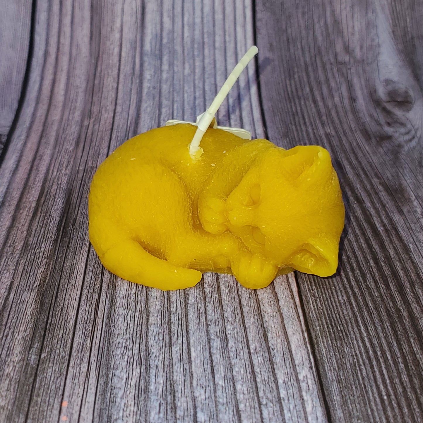 Beeswax Cat Candles - Erikas Crafts