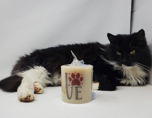 Love Paw Beeswax Candle
